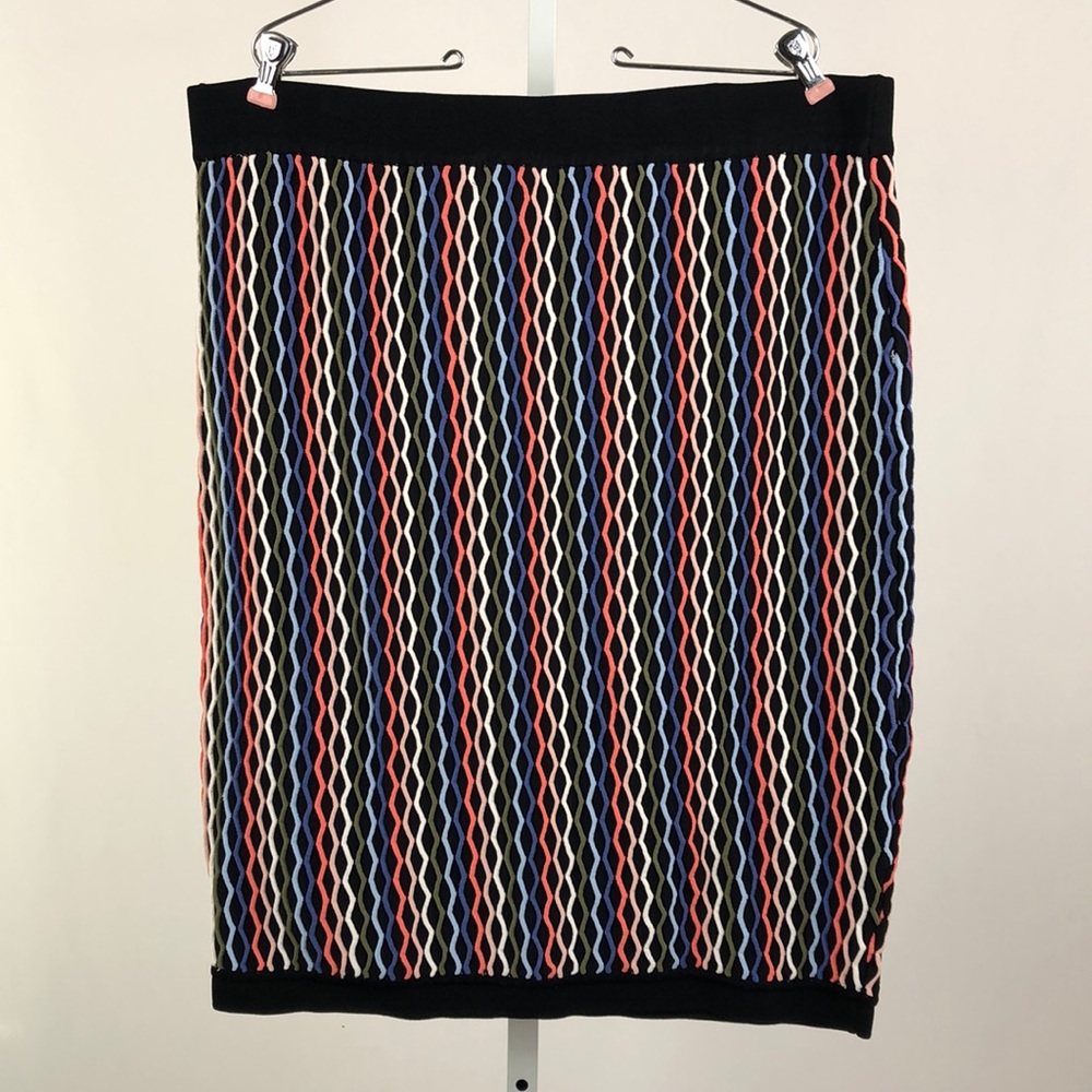 Rebel Wilson Angels Textured Pattern Pencil Skirt - Picture 3 of 6
